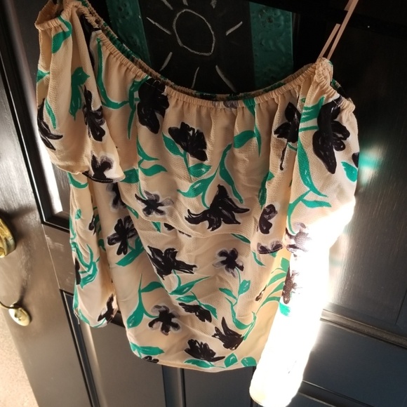 Shirt - Picture 3 of 3